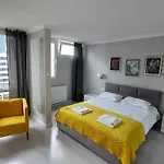 Elegancki Apartament W Sercu Warszawy